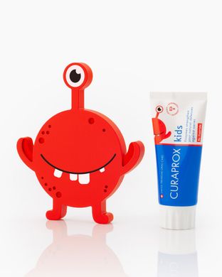 Детская зубная паста Curaprox Kids без фтора 0+, вкус клубники, 60 мл
